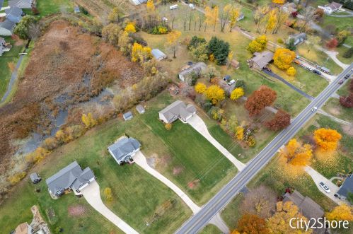 6711 Burlingame Ave, Byron Township MI 49315-9335 exterior