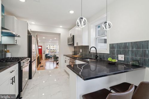 1807 11th St, Philadelphia PA  19148-1607 exterior