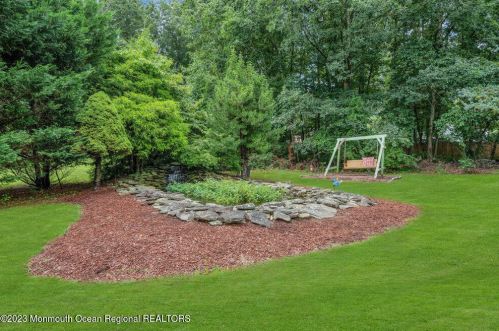 330 Chandler Rd, Jackson Twp NJ 08527-4322 exterior