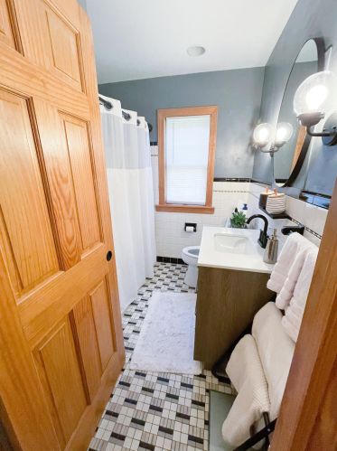 2827 75th St, Milwaukee WI 53219-2808 exterior