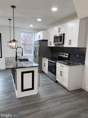 2010 Cheltenham Ave, Philadelphia PA 19120-1001 exterior