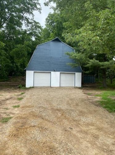 9922 Westnedge Ave, Kalamazoo MI  49002-6857 exterior