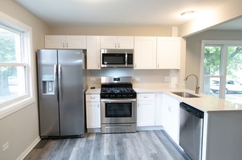 14641 Avalon Ave, Dolton IL 60419-2459 exterior