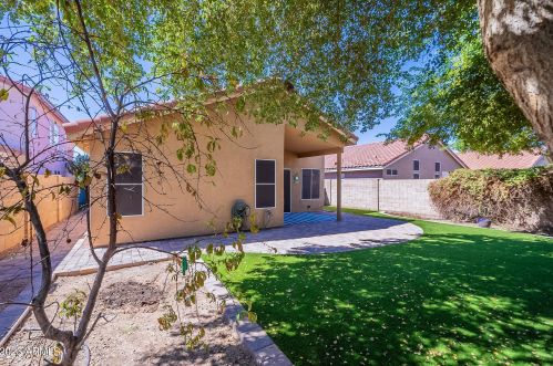 12245 41st Ave, Phoenix AZ 85029-2947 exterior