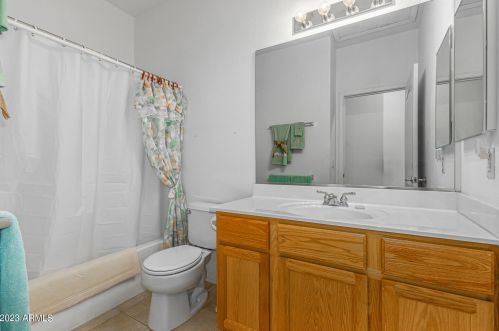 6953 Nantucket St, Chandler AZ 85249-4460 exterior