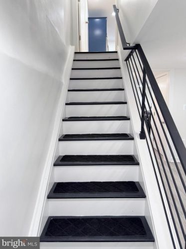 1639 Jackson St, Philadelphia PA 19145-3617 exterior