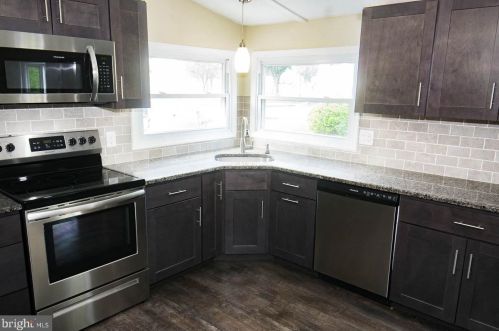 2137 Buchert Rd, Pottstown PA 19464-2460 exterior