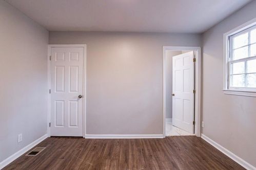 2279 Carver Dr, Atlanta GA  30314-1201 exterior