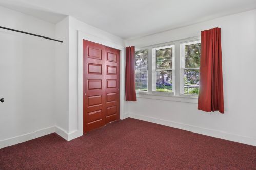 2328 85, Milwaukee WI 53226-1909 exterior