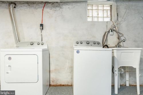 5132 12 St, Philadelphia PA 19123-1103 exterior