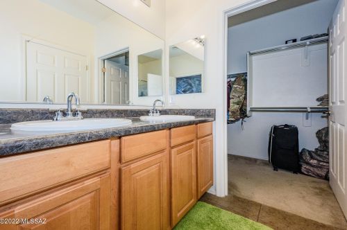 7573 Majestic Palm Ln, Tucson AZ 85756-6170 exterior