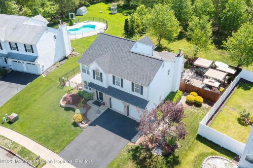 30 Emily Dr, Old Bridge NJ 08857-3811 exterior