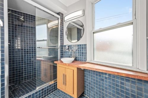 300 Shaler St, Pittsburgh PA  15211-1046 exterior