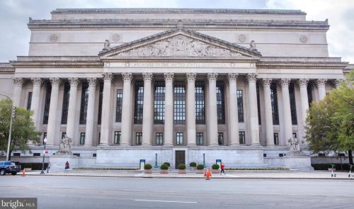 601 Pennsylvania Ave, Washington DC 20003-4303 exterior