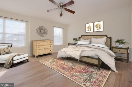 362 Bowler Ct, Piscataway NJ 08854-6649 exterior