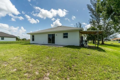 4435 20 St, Naples FL 34117-9400 exterior