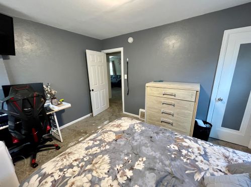 1451 Barclay St, Meskegon MI 49441-2207 exterior