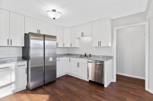 4102 Colgate Cir, Milwaukee WI  53222-1736 exterior