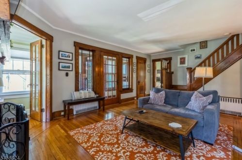 85 Spg Gdn Ave, Nutley NJ 07110-1508 exterior