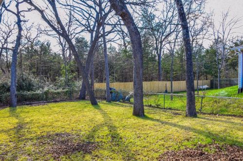 29 Cir Dr, Denison TX 75021-7743 exterior