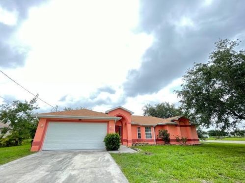 2675 Ann Arbor Rd, Fort Pierce, FL 34953-6920