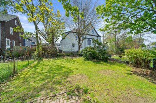 17 Dix St, Boston MA exterior