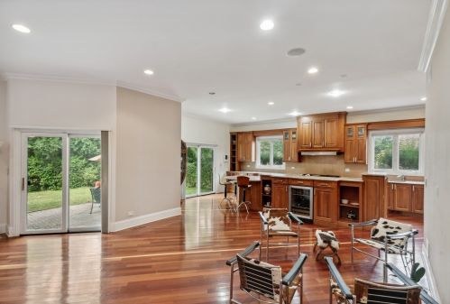 6724 Karlov Ave, Chicago IL 60712-3510 exterior