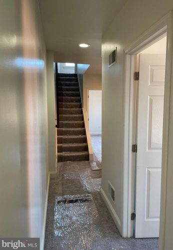 28 Ross St, Lancaster PA 17602-1941 exterior