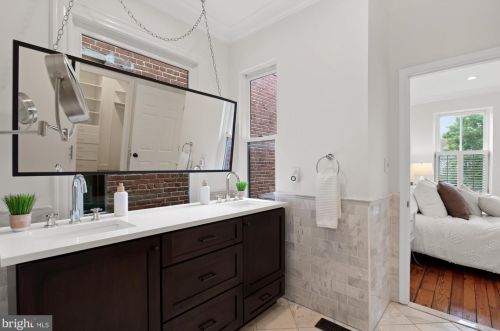 1429 Q St, Washington DC 20009-3808 exterior