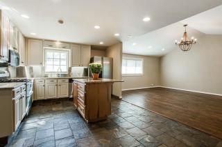 7430 Midbury Dr, Dallas TX  75230-3206 exterior