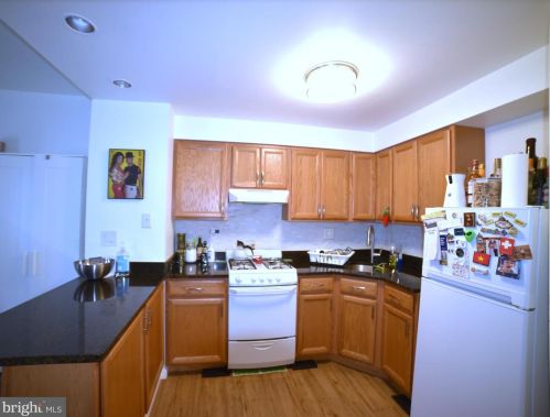 1410 6 St, Philadelphia PA 19147-5841 exterior