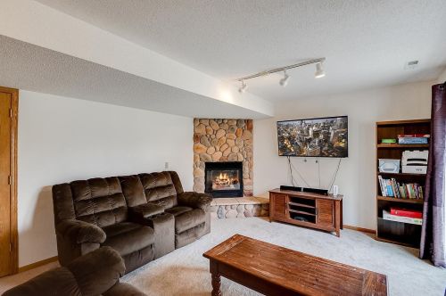 4241 Daniel Dr, Saint Paul MN exterior