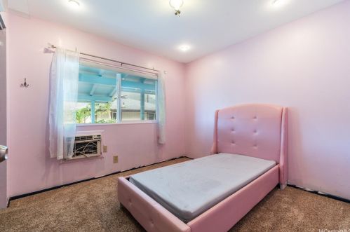 1575 Kilohana St, Honolulu HI 96819-3713 exterior