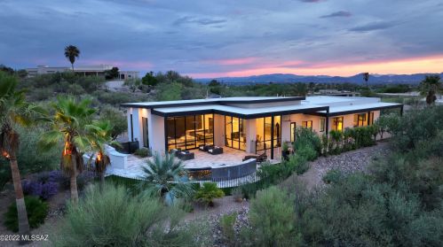 4911 Mission Hill Dr, Tucson AZ  85718-2607 exterior