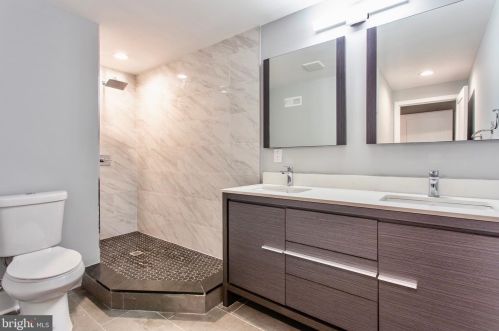 1500 26 St, Philadelphia PA 19121-4602 exterior