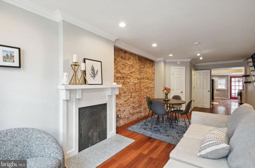 208 Mckean St, Philadelphia PA 19148-2646 exterior