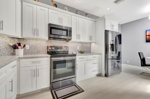 9647 Cres Vw Dr, Boynton Beach FL 33437-5929 exterior