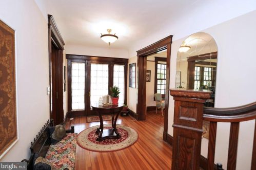 2144 Lawrence Rd, Trenton NJ 08648 exterior