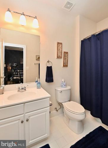 5718 Colfax Ave, Alexandria VA 22311-1012 exterior