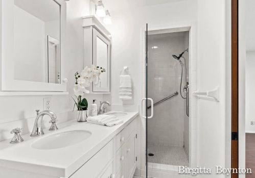 1661 Ruddiman Dr, Meskegon MI 49445-3041 exterior