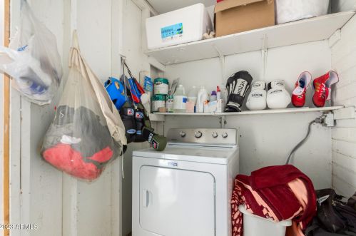 8427 34th Ave, Phoenix AZ  85051-5952 exterior