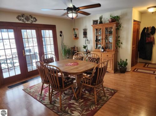 740 Witbeck Dr, Clare MI 48617-9721 exterior