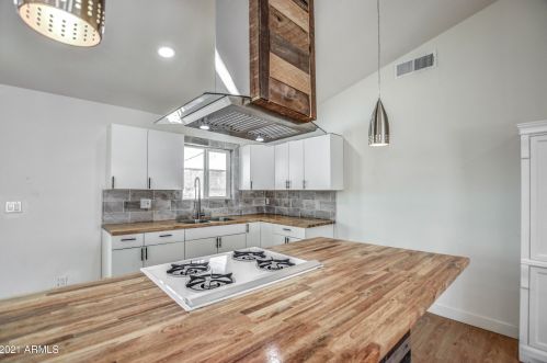 12224 26 Dr, Phoenix AZ 85017-3606 exterior