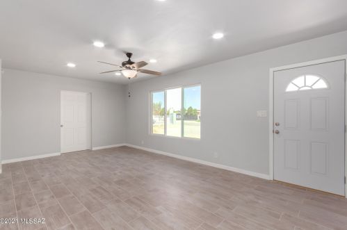 801 Kelso St, Tucson AZ  85705-4127 exterior