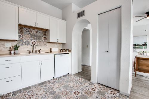 254 Melridge St, Tucson AZ  85706-3352 exterior