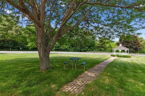 108 Cocheco St, Dover NH 03820-3506 exterior