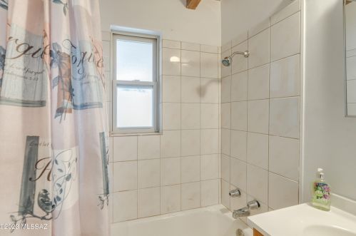 3650 23 St, Tucson AZ 85711-4914 exterior