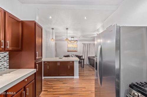 2214 7th Ave, Phoenix AZ 85007-1503 exterior