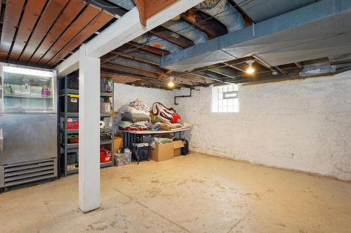 921 Oakland Ave, Joliet IL 60435-4626 exterior