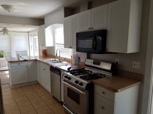 94 Pillsbury St, Concord NH 03301-3523 exterior